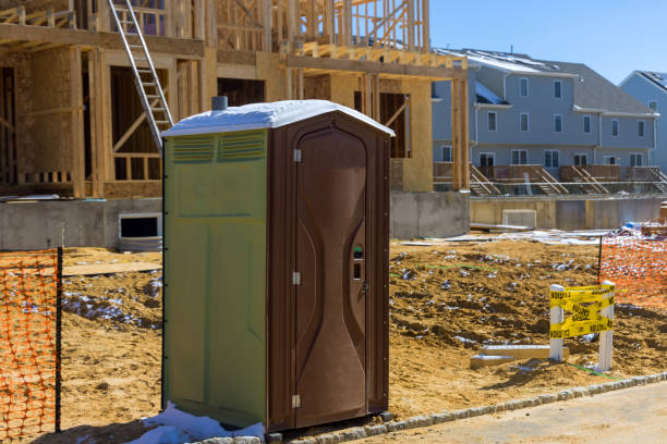 Best Porta potty rental near me  in Six Mile Run, NJ
