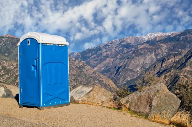 Best Construction site porta potty rental  in Six Mile Run, NJ